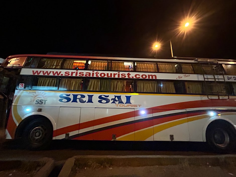 インド夜行バス
